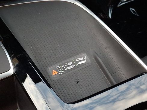 Certified 2026 Buick Enclave Preferred w/ LPO, Floor Liner Package FWD image 26