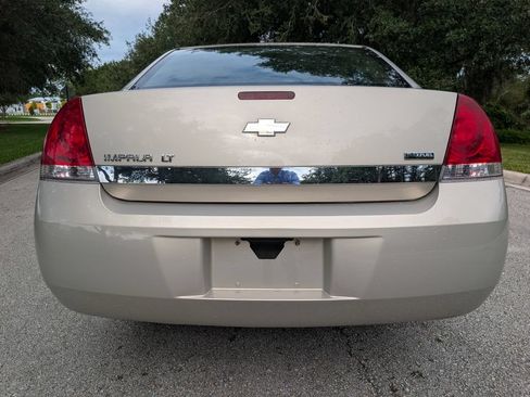 Used 2008 Chevrolet Impala LT FWD image 6