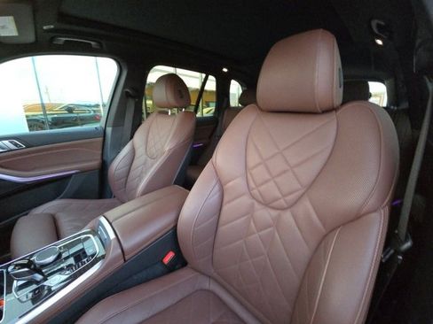 Used 2023 BMW X5 sDrive40i image 11