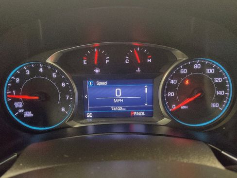 Used 2021 Chevrolet Equinox LT image 23