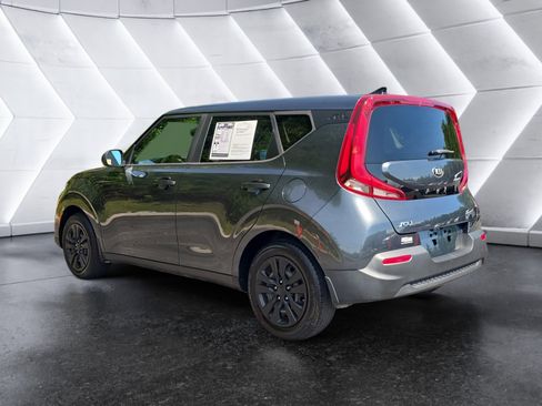 Used 2020 Kia Soul LX FWD image 3