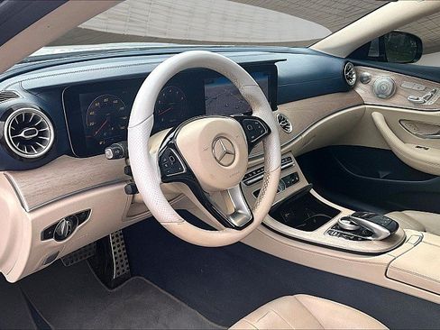 Used 2018 Mercedes-Benz E 400 Coupe w/ Premium 2 Package image 11