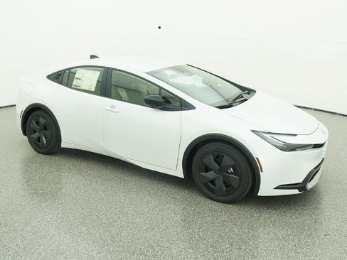 New 2026 Toyota Prius SE image 27