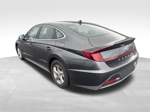 Used 2023 Hyundai Sonata SE image 2