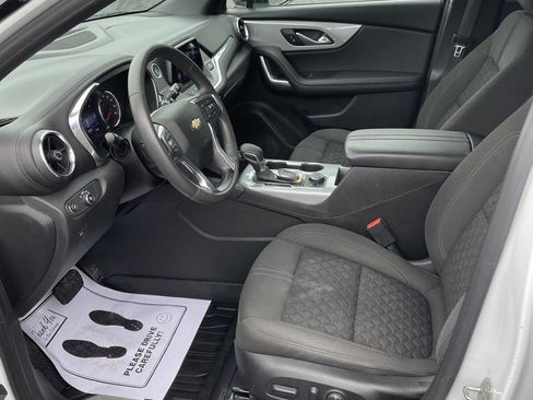 Used 2022 Chevrolet Blazer LT AWD/4WD image 17