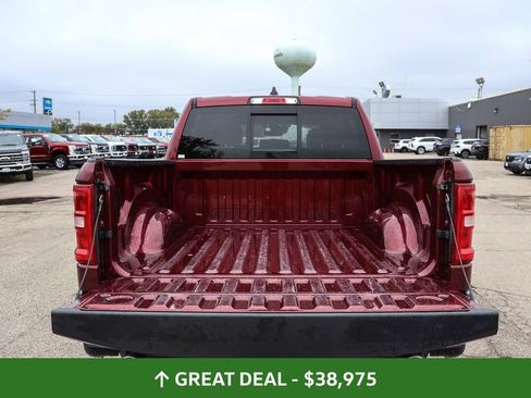 Used 2025 RAM 1500 Laramie image 28