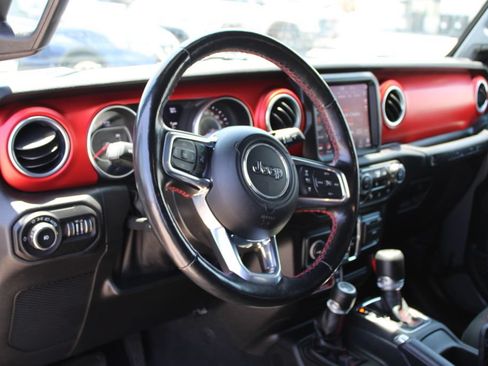 Used 2021 Jeep Wrangler Unlimited Rubicon AWD/4WD image 29