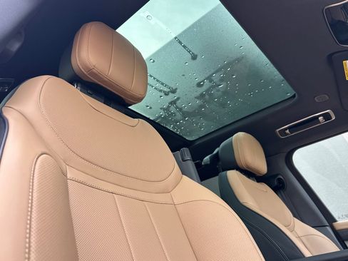 Used 2025 Land Rover Range Rover Sport Dynamic SE image 25