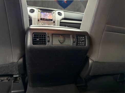 Used 2015 Toyota Tundra SR5 w/ SR5 Upgrade Package RWD image 25