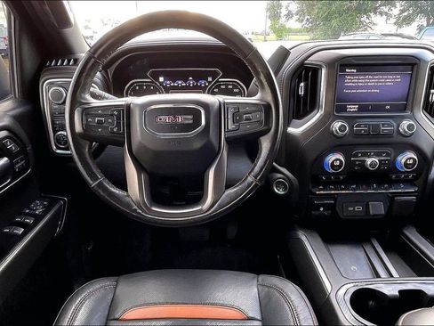 Used 2019 GMC Sierra 1500 AT4 w/ AT4 Premium Package AWD/4WD image 8