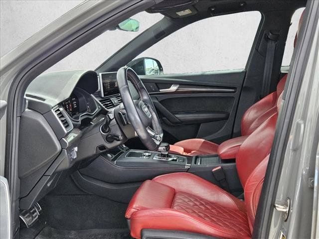 Used 2019 Audi SQ5 Prestige w/ Prestige Package AWD/4WD image 10