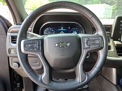 Used 2022 Chevrolet Tahoe RST w/ Luxury Package RWD image 15
