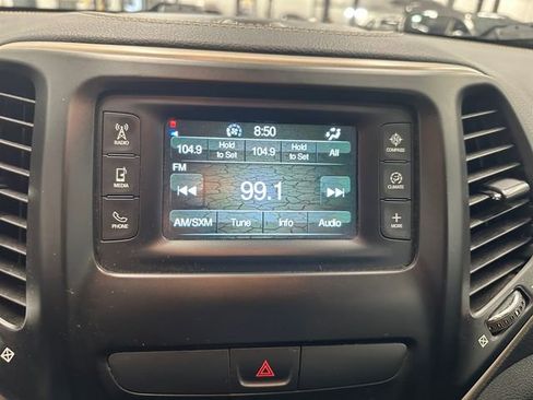 Used 2016 Jeep Cherokee Sport w/ Cold Weather Group image 23