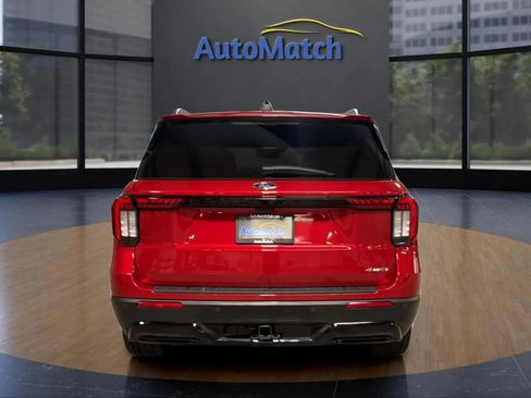 Used 2025 Ford Explorer ST-Line w/ Premium Package image 10