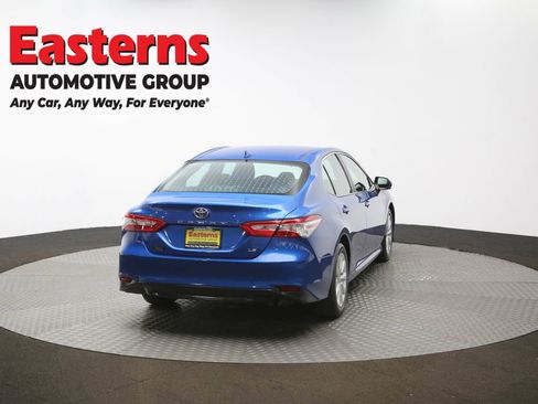 Used 2019 Toyota Camry LE image 37