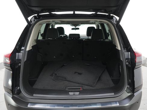 Used 2023 Nissan Rogue SV w/ SV Premium B Package AWD/4WD image 17