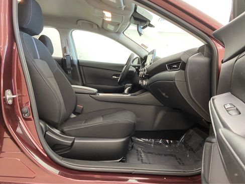 Used 2024 Nissan Sentra SV image 16