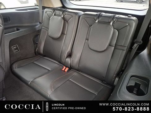 Certified 2023 Lincoln Aviator Reserve w/ Equipment Group 201A AWD/4WD image 10