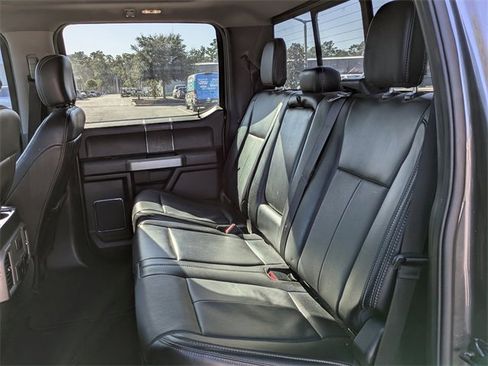 Used 2020 Ford F350 Lariat image 10