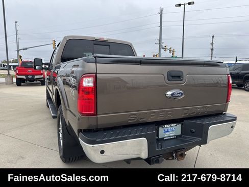 Used 2015 Ford F250 Lariat w/ Chrome Package image 17