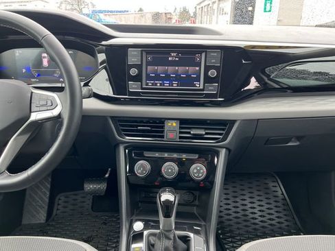 Used 2024 Volkswagen Taos S image 22