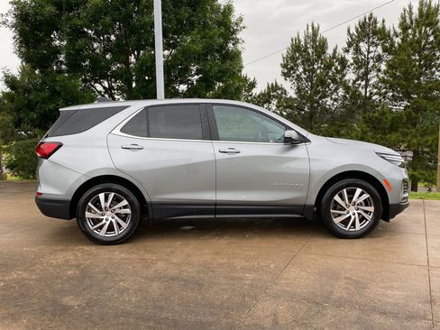 Used 2023 Chevrolet Equinox LT FWD image 7