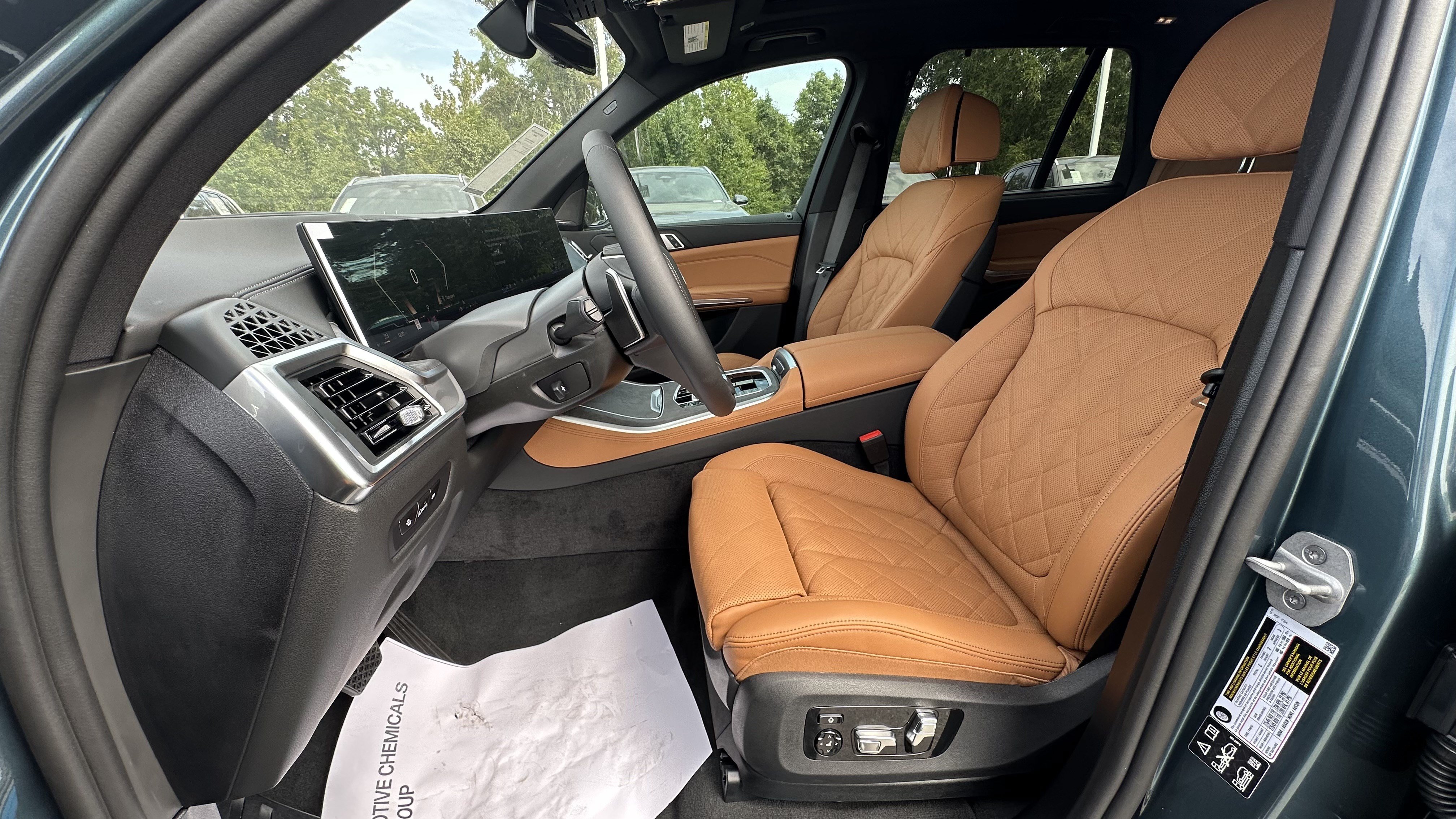 Certified 2026 BMW X5 xDrive40i w/ Climate Comfort Package AWD/4WD image 15