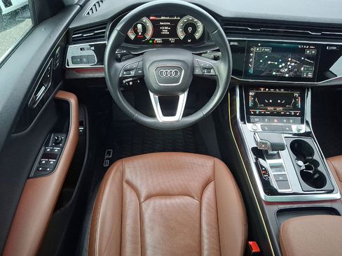 Used 2022 Audi Q8 Premium Plus w/ Premium Plus Package image 21