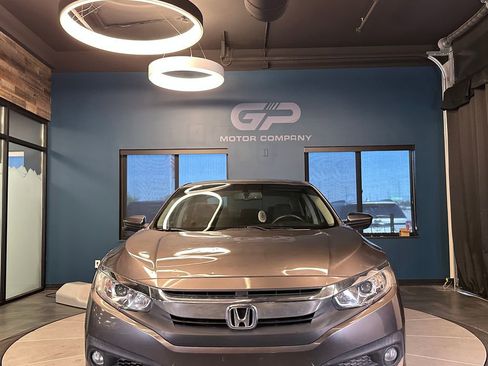 Used 2018 Honda Civic EX-L image 8