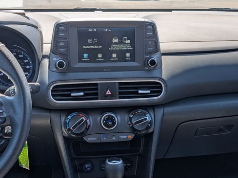 Used 2021 Hyundai Kona SE AWD/4WD image 15