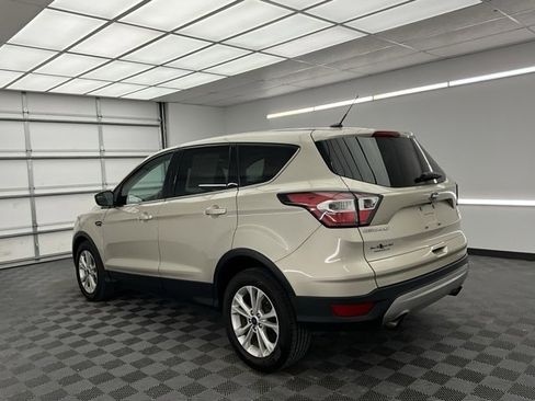 Used 2017 Ford Escape SE w/ SE Cold Weather Package image 20
