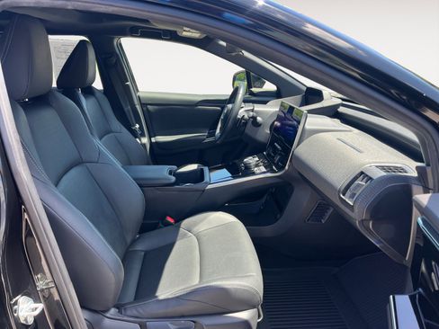 Used 2023 Subaru Solterra AWD image 18
