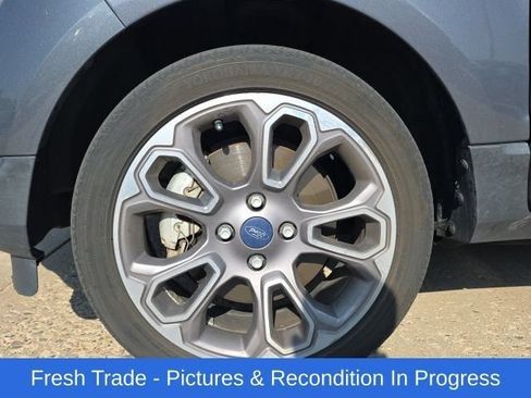 Used 2019 Ford EcoSport Titanium FWD image 9