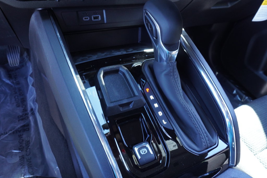 New 2026 GMC Canyon Elevation w/ Convenience Package RWD image 20