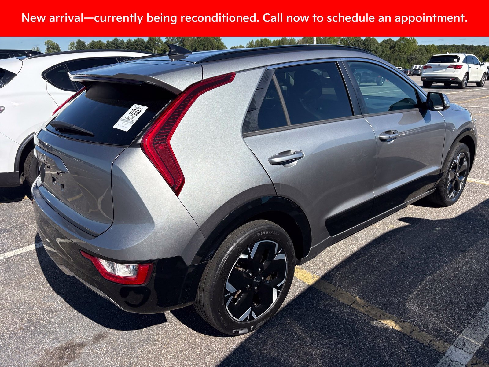 Used 2023 Kia Niro Wind w/ Wind Preserve Package FWD image 3