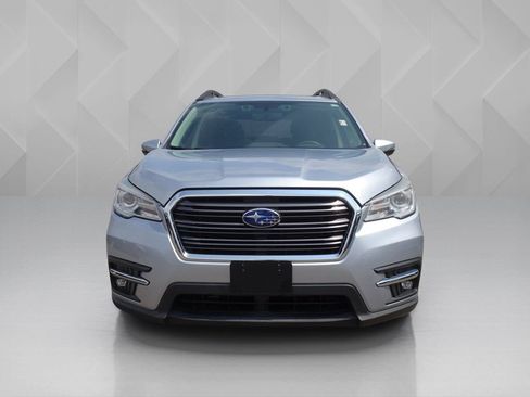 Used 2019 Subaru Ascent Limited w/ Popular Package #2 AWD/4WD image 8