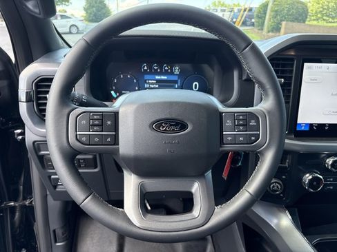 Used 2026 Ford F150 XLT w/ XLT Black Appearance Package AWD/4WD image 17