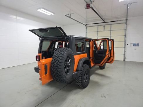 New 2026 Jeep Wrangler Unlimited Sport AWD/4WD image 11