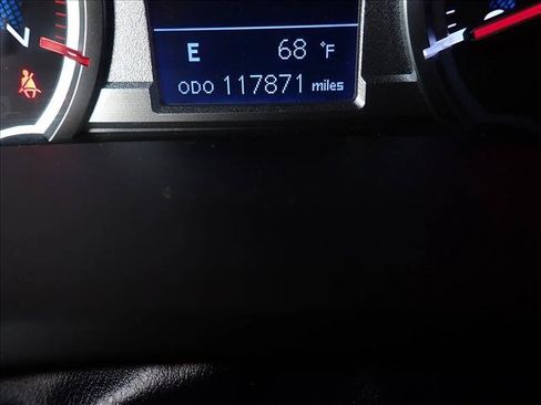 Used 2017 Toyota 4Runner TRD Off-Road Premium AWD/4WD image 23