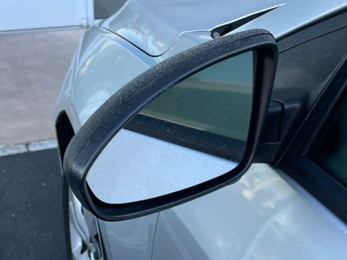 Used 2016 Chevrolet Cruze LS image 19