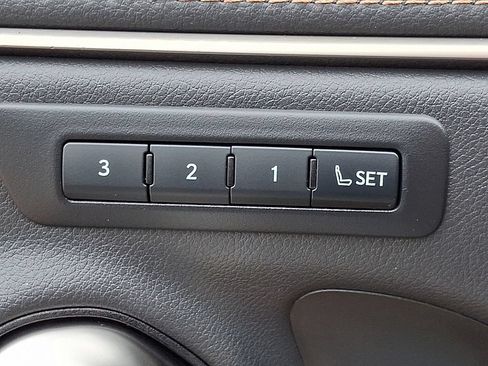 Used 2022 Lexus ES 350 w/ Premium Package FWD image 26