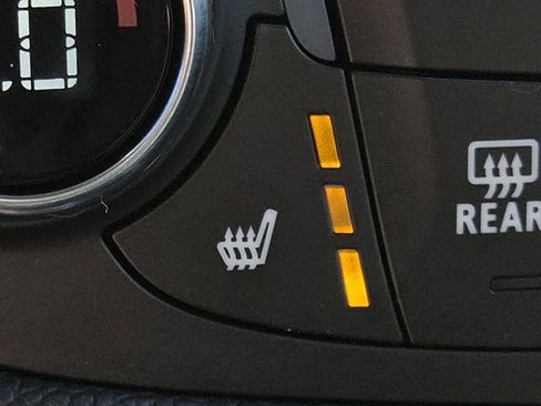 Certified 2019 Chevrolet Equinox LT AWD/4WD image 7