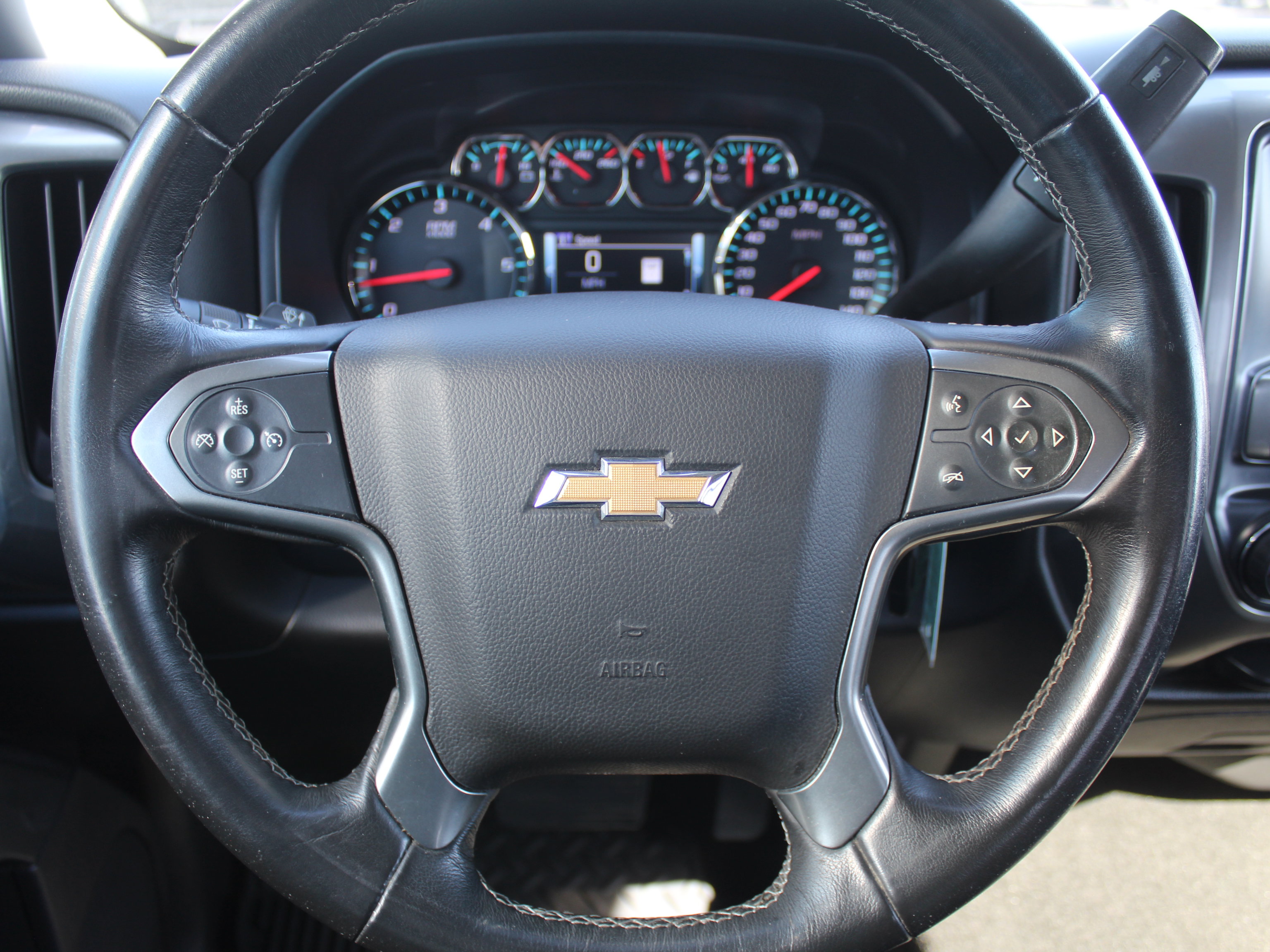 Used 2018 Chevrolet Silverado 1500 LT w/ All Star Edition AWD/4WD image 15