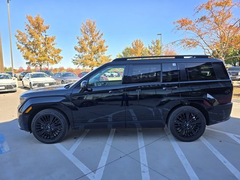 Used 2025 Hyundai Santa Fe Calligraphy image 3