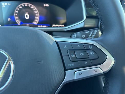 New 2026 Volkswagen Taos SE AWD/4WD image 35