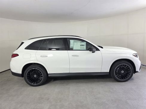 New 2026 Mercedes-Benz GLC 300 image 3