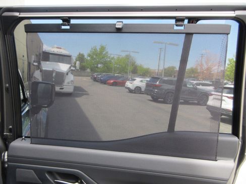 Used 2026 Lexus GX 550 AWD/4WD image 19