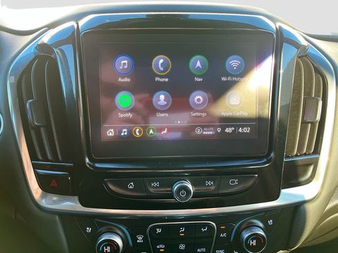 Used 2023 Chevrolet Traverse High Country image 15