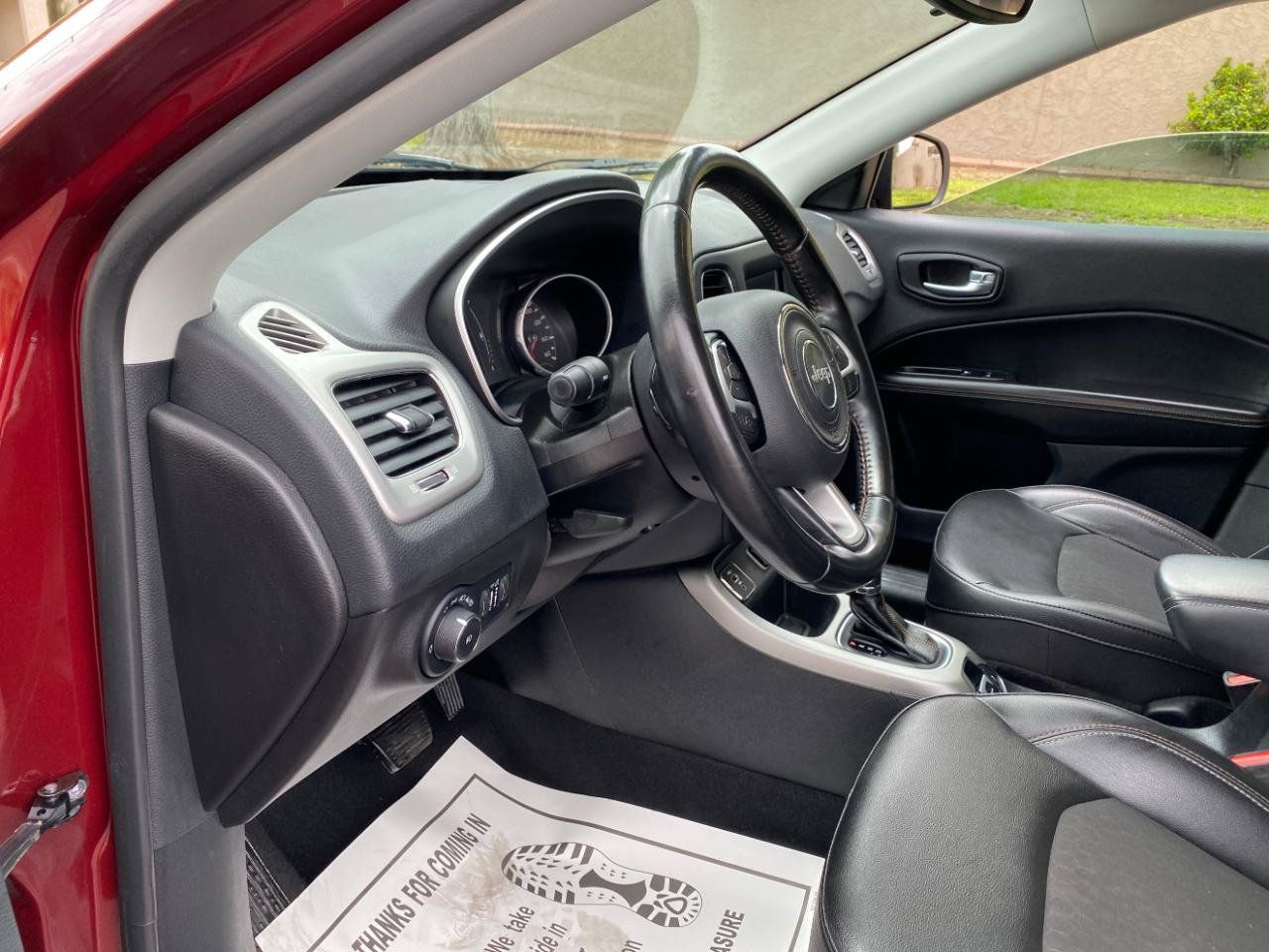 Used 2021 Jeep Compass Latitude FWD image 29