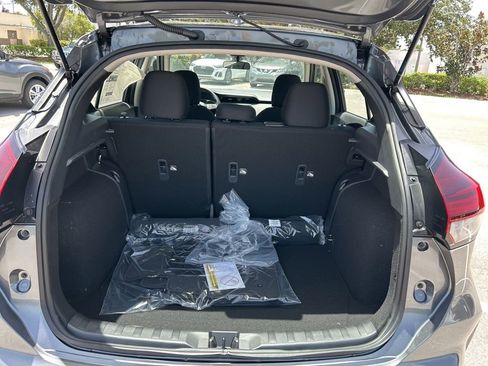 New 2025 Nissan Kicks Play S image 40